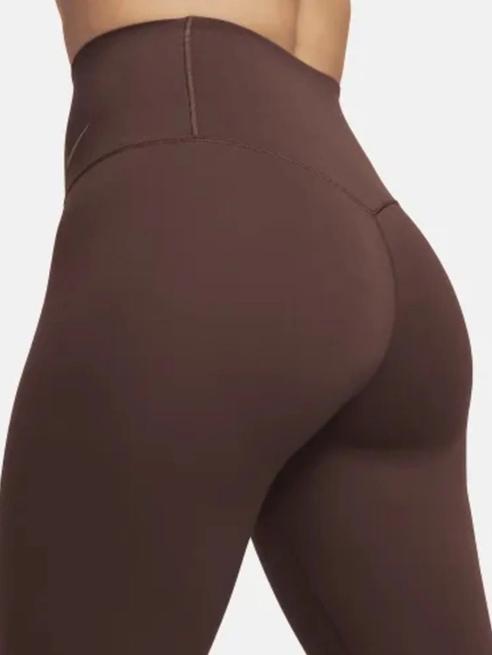 Nike Zenvy
Women's Gentle-Support High-Waisted cropped Leggings
Size: S (4-6)